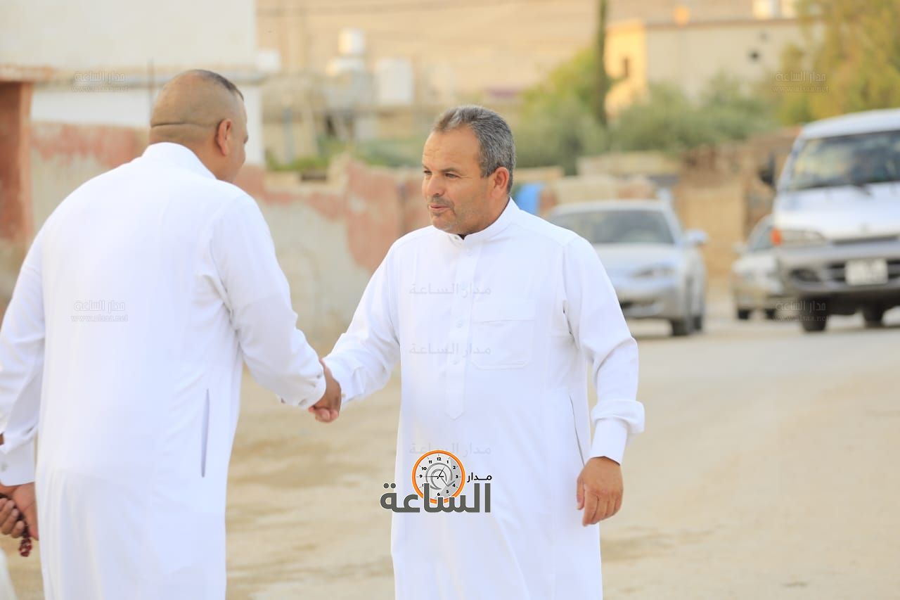 Madar Al-Saa Images 0.797790315707918