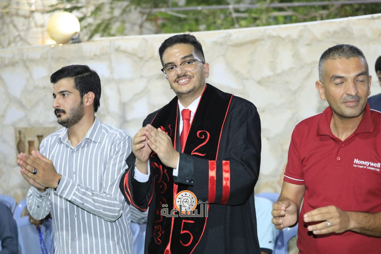 Madar Al-Saa Images 0.30550305693465185