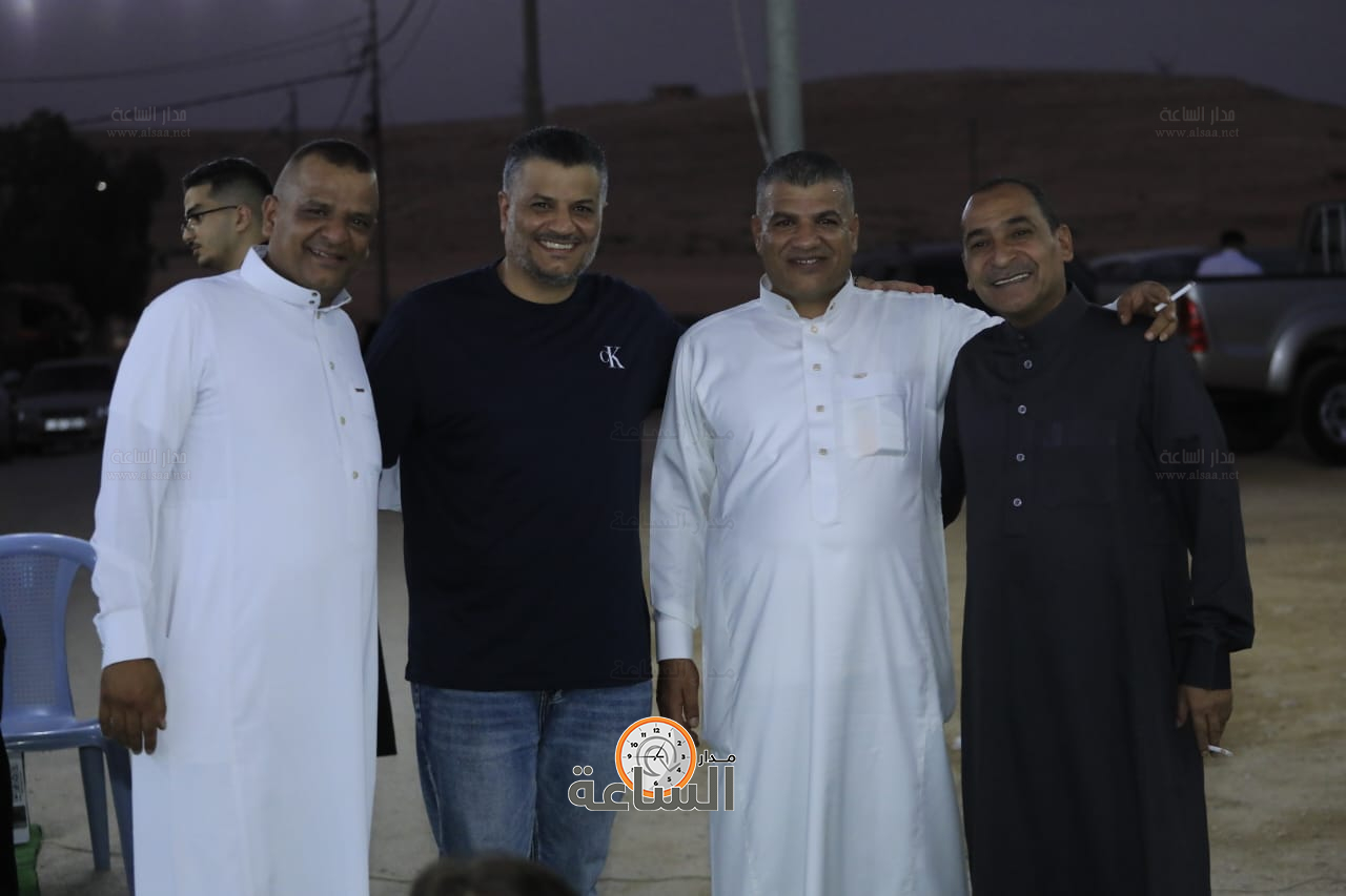 Madar Al-Saa Images 0.35081353820286787