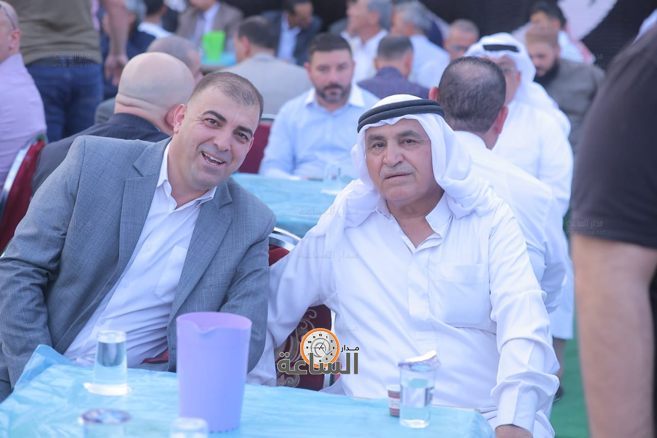 Madar Al-Saa Images 0.9990448729014595