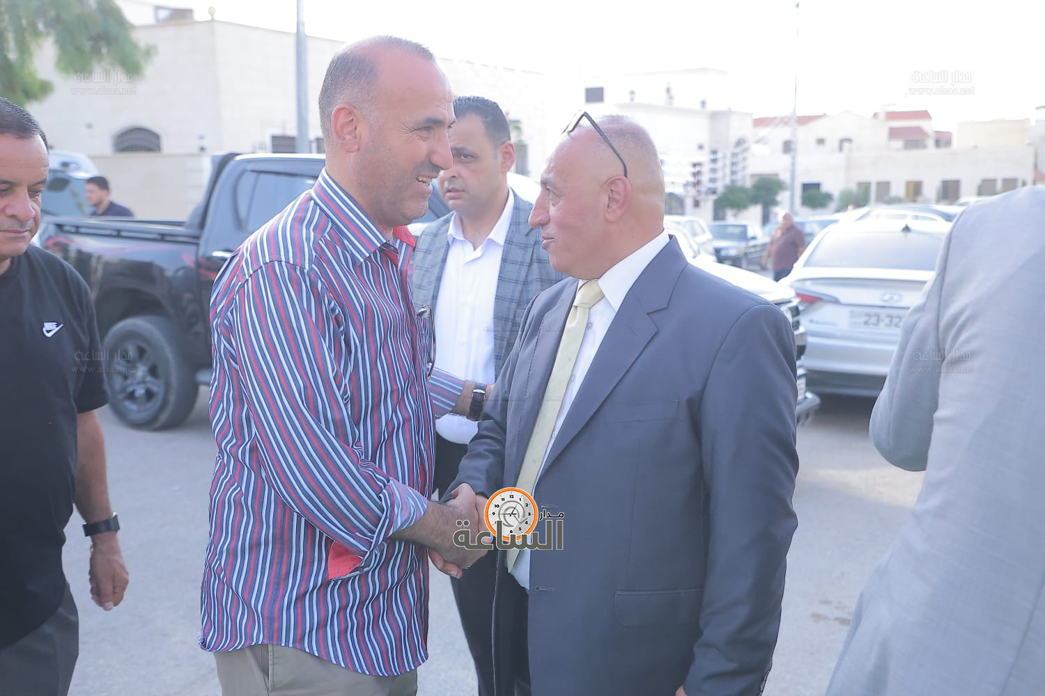 Madar Al-Saa Images 0.9632400736975297