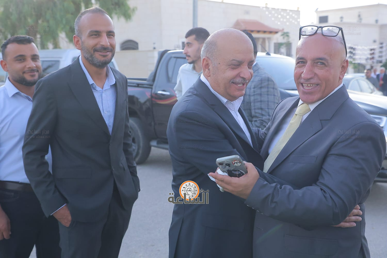 Madar Al-Saa Images 0.8654478665812287