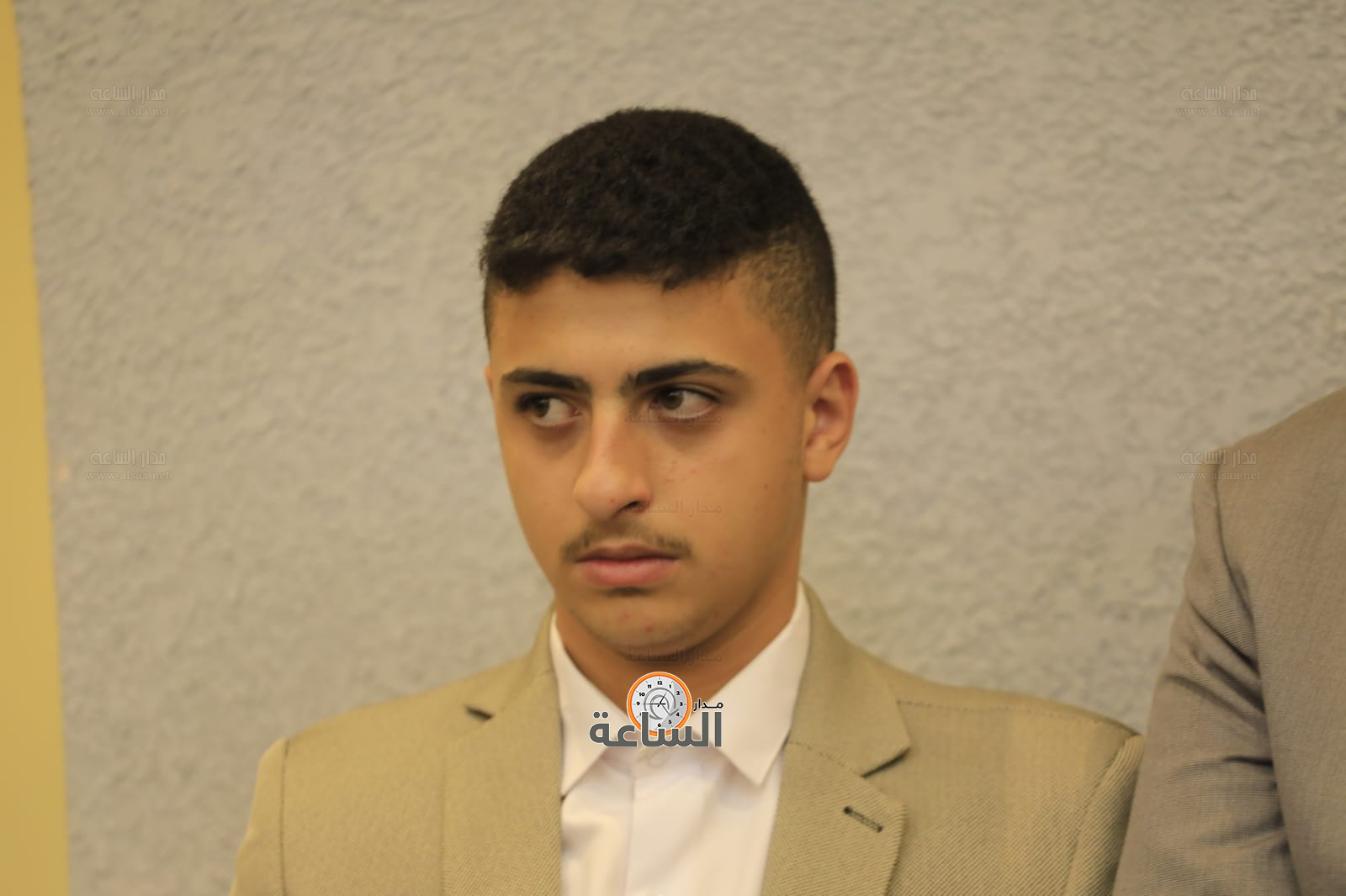 Madar Al-Saa Images 0.12833331772259782