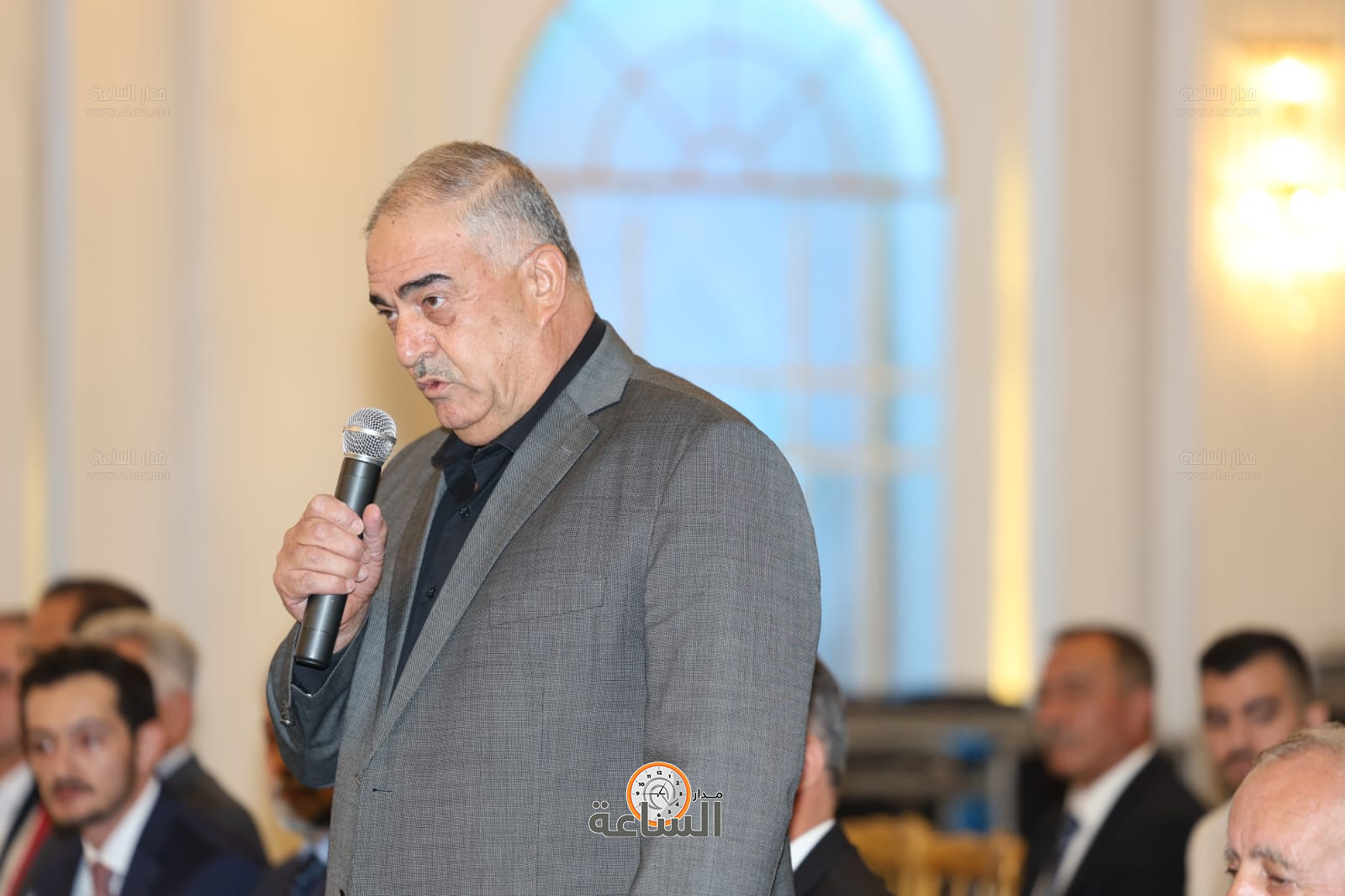 Madar Al-Saa Images 0.7732234605000402