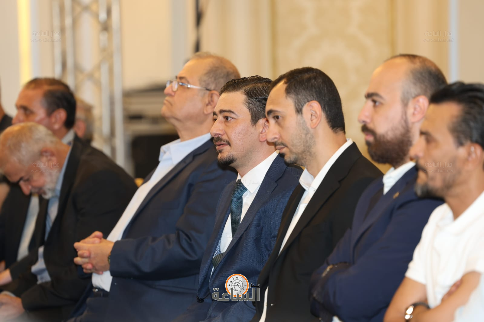 Madar Al-Saa Images 0.019402937393161457