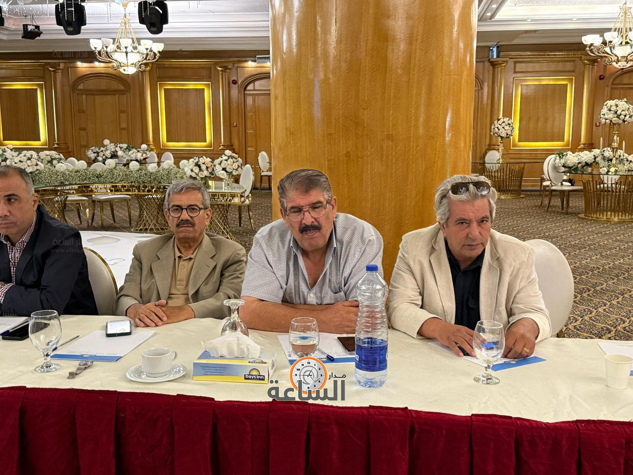 Madar Al-Saa Images 0.431070677446589