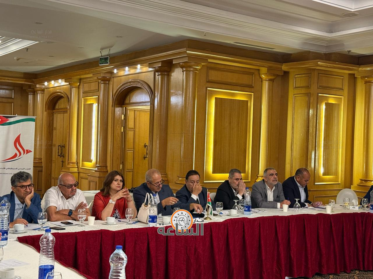 Madar Al-Saa Images 0.6735964832645277