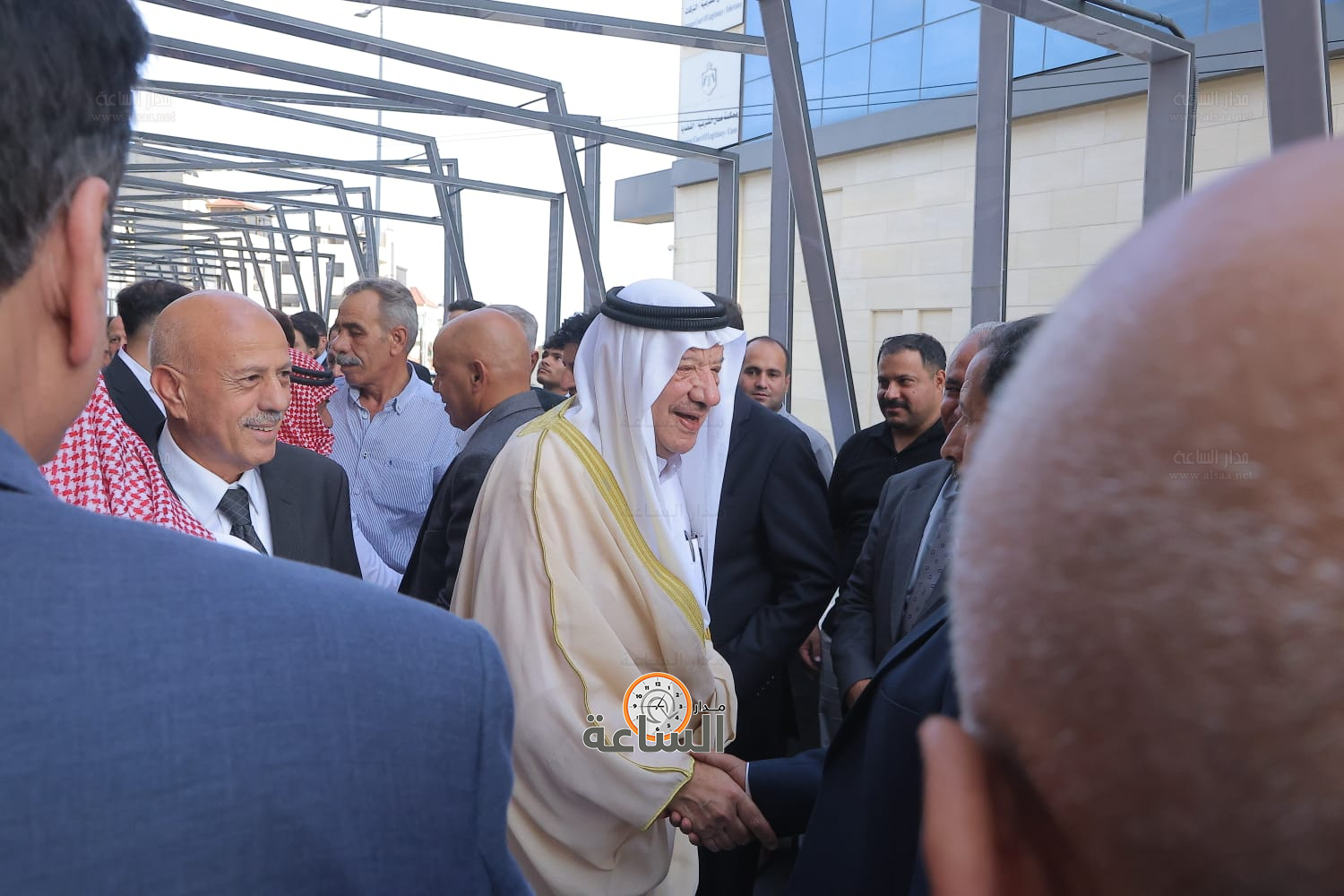 Madar Al-Saa Images 0.5946719388126365