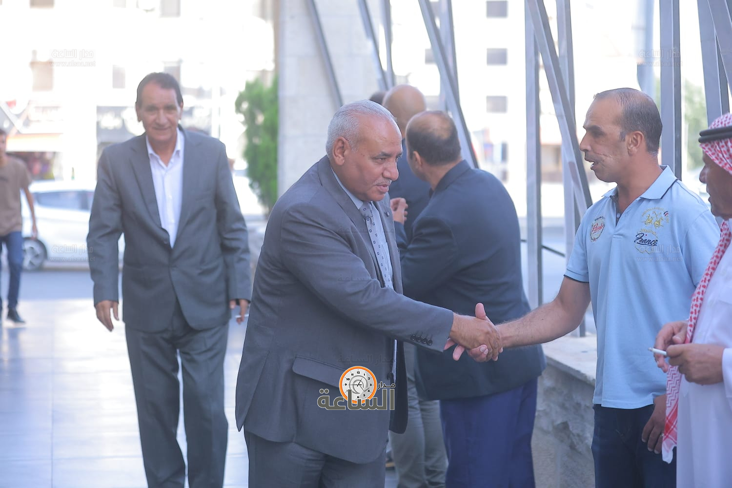 Madar Al-Saa Images 0.14941320909186928