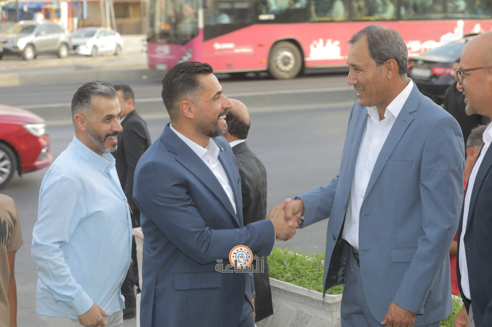 Madar Al-Saa Images 0.8992629087240899