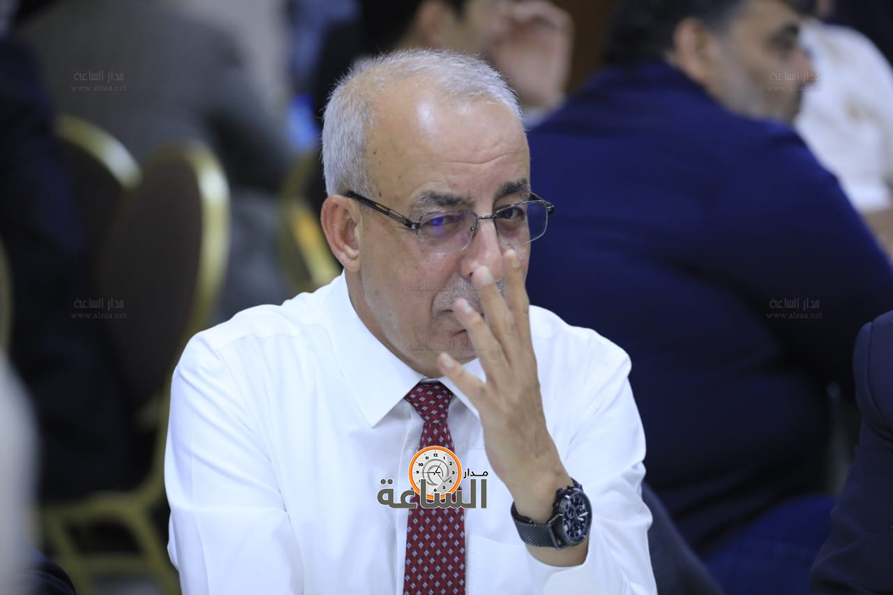 Madar Al-Saa Images 0.7083336323477613