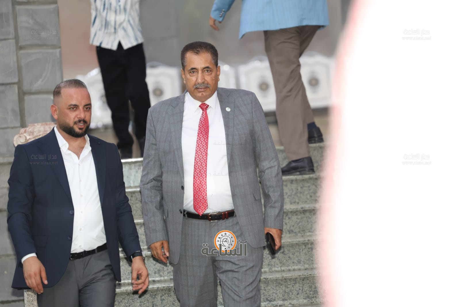 Madar Al-Saa Images 0.0007890013127660467