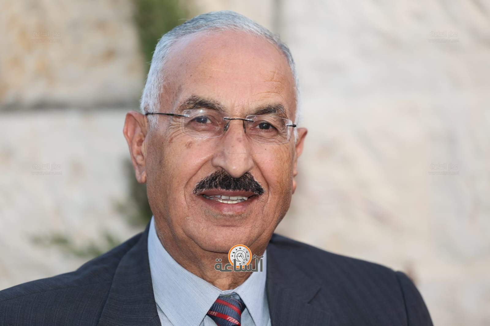 Madar Al-Saa Images 0.2309062855726569