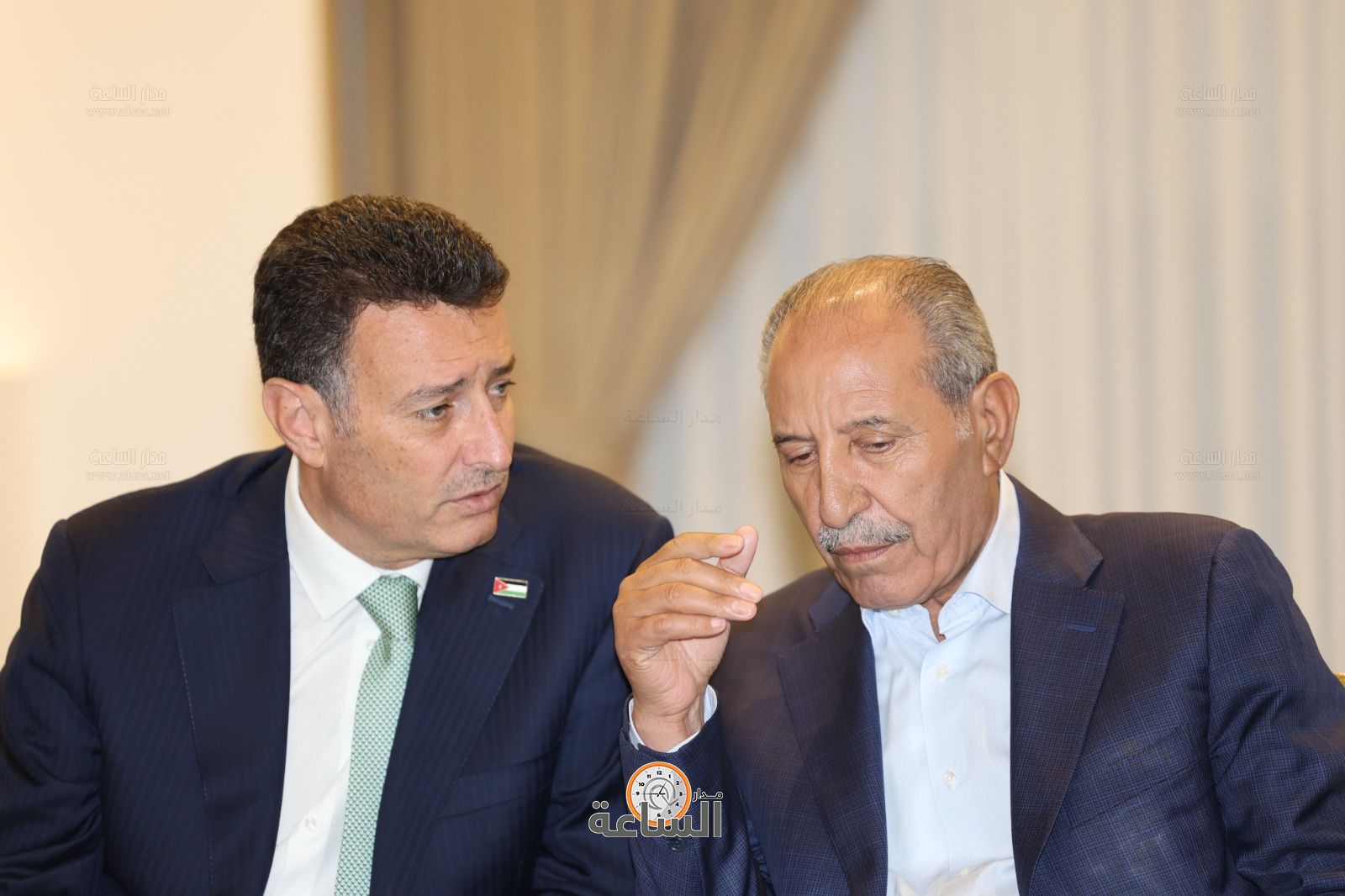 Madar Al-Saa Images 0.6975666677841528