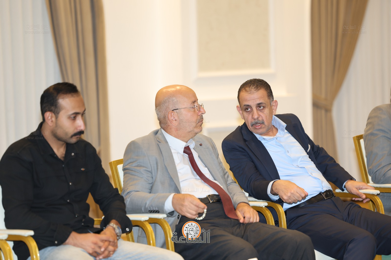 Madar Al-Saa Images 0.2431119089977335