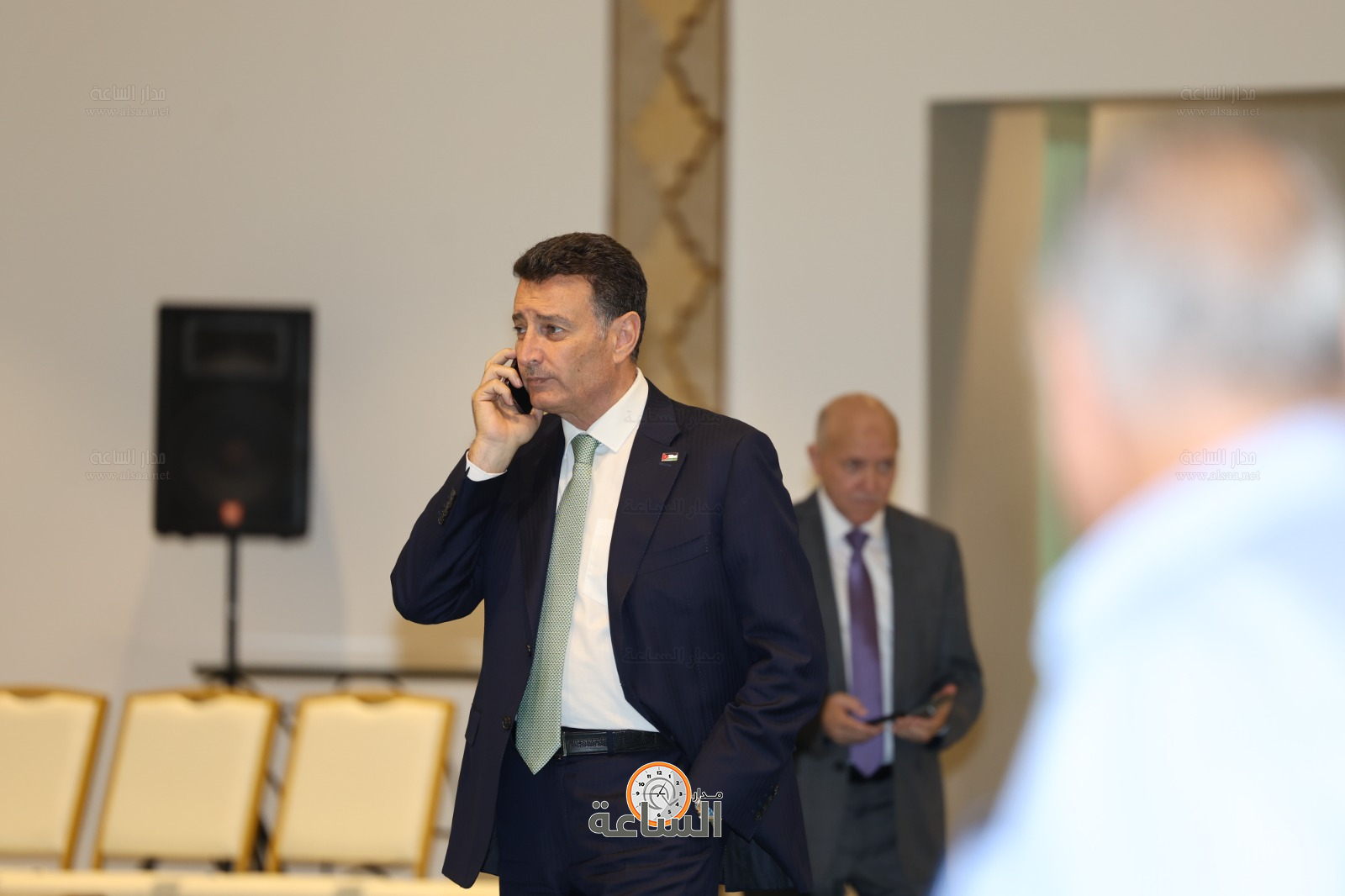 Madar Al-Saa Images 0.5420784850071234