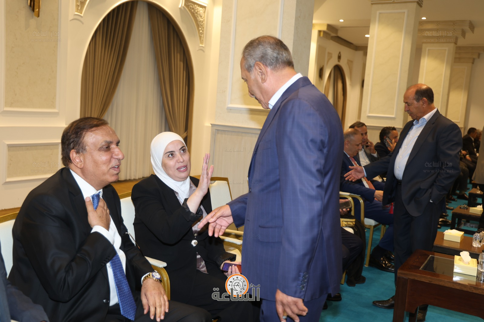 Madar Al-Saa Images 0.1635362693450797