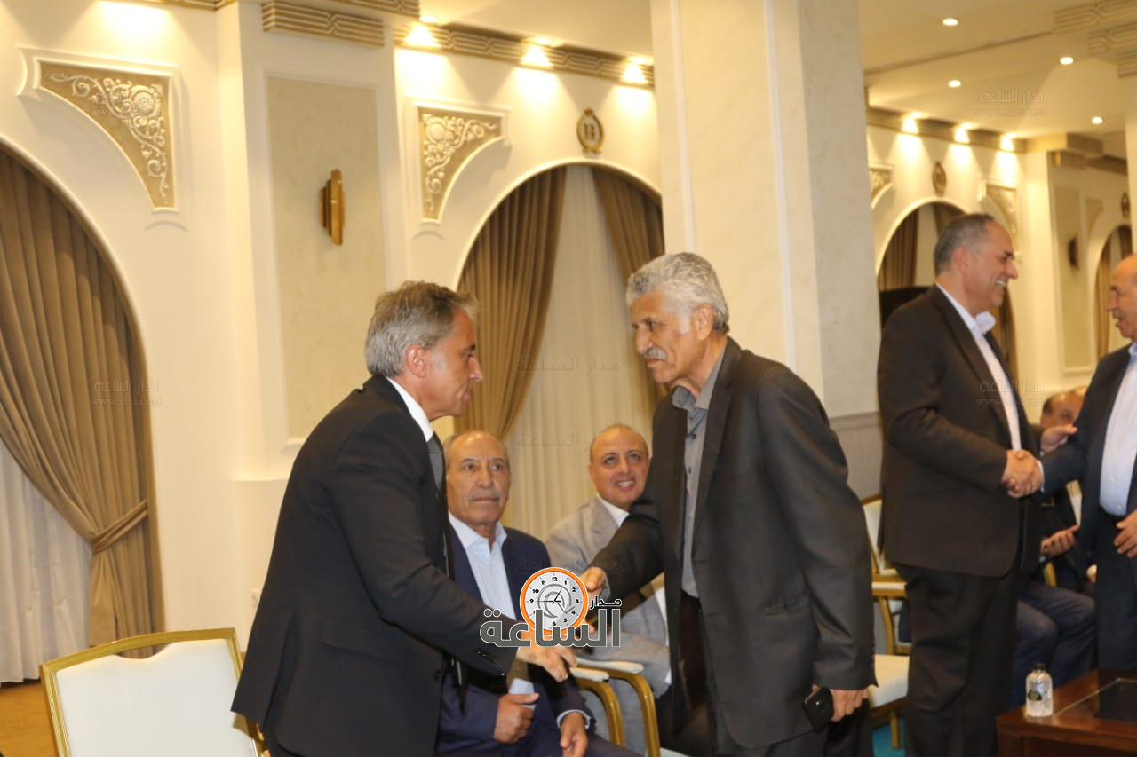 Madar Al-Saa Images 0.9641096963682869