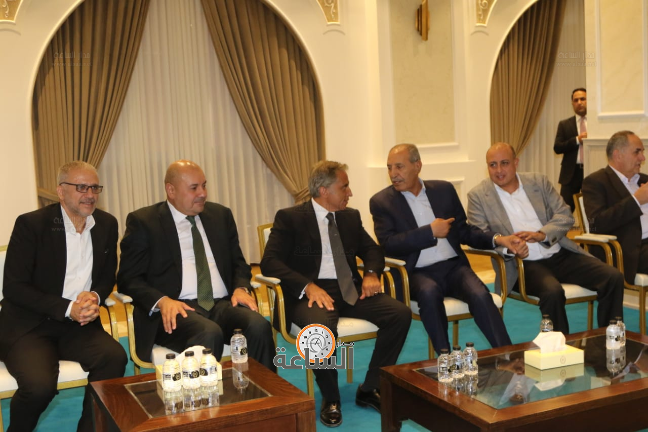 Madar Al-Saa Images 0.3883102263670114