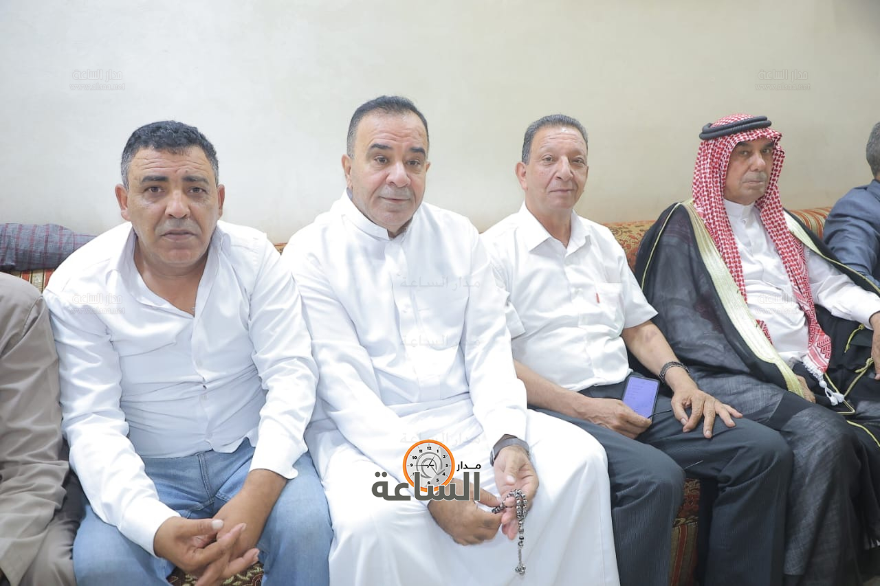 Madar Al-Saa Images 0.909780659806898