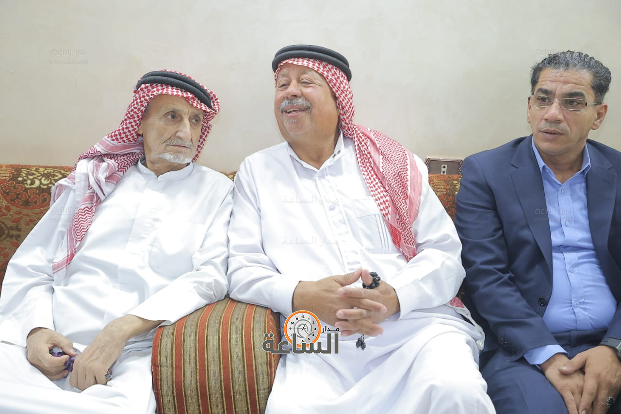 Madar Al-Saa Images 0.7948197640435473