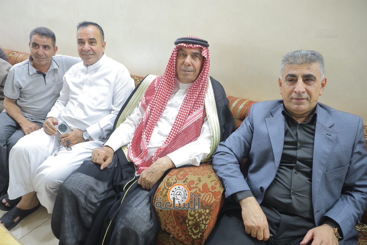 Madar Al-Saa Images 0.37910808893642656