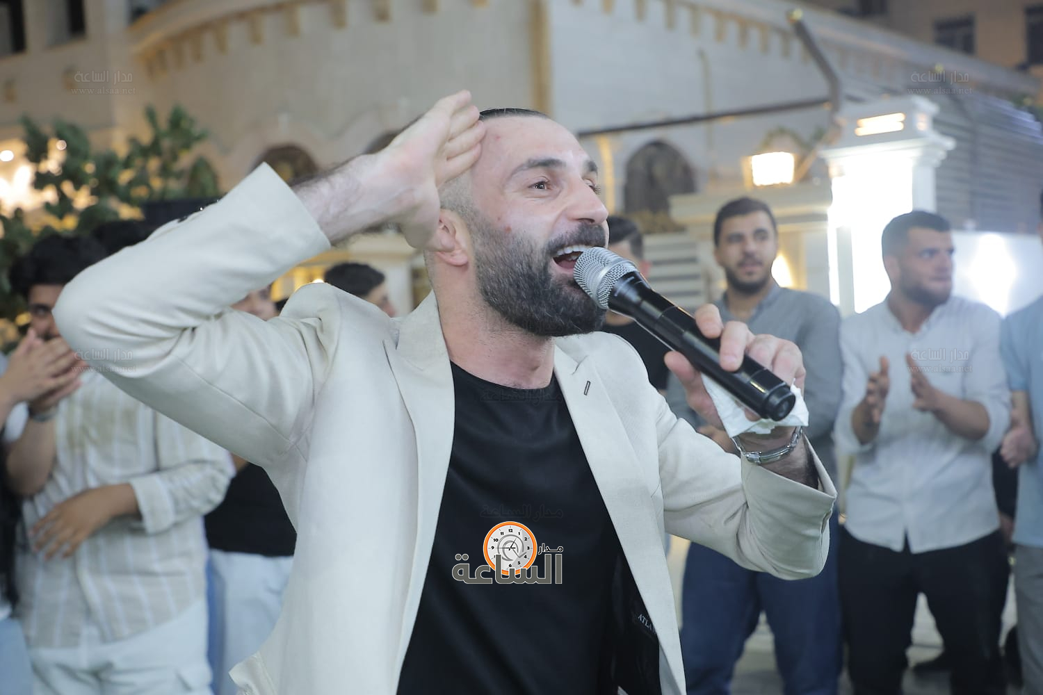 Madar Al-Saa Images 0.5518342700235541