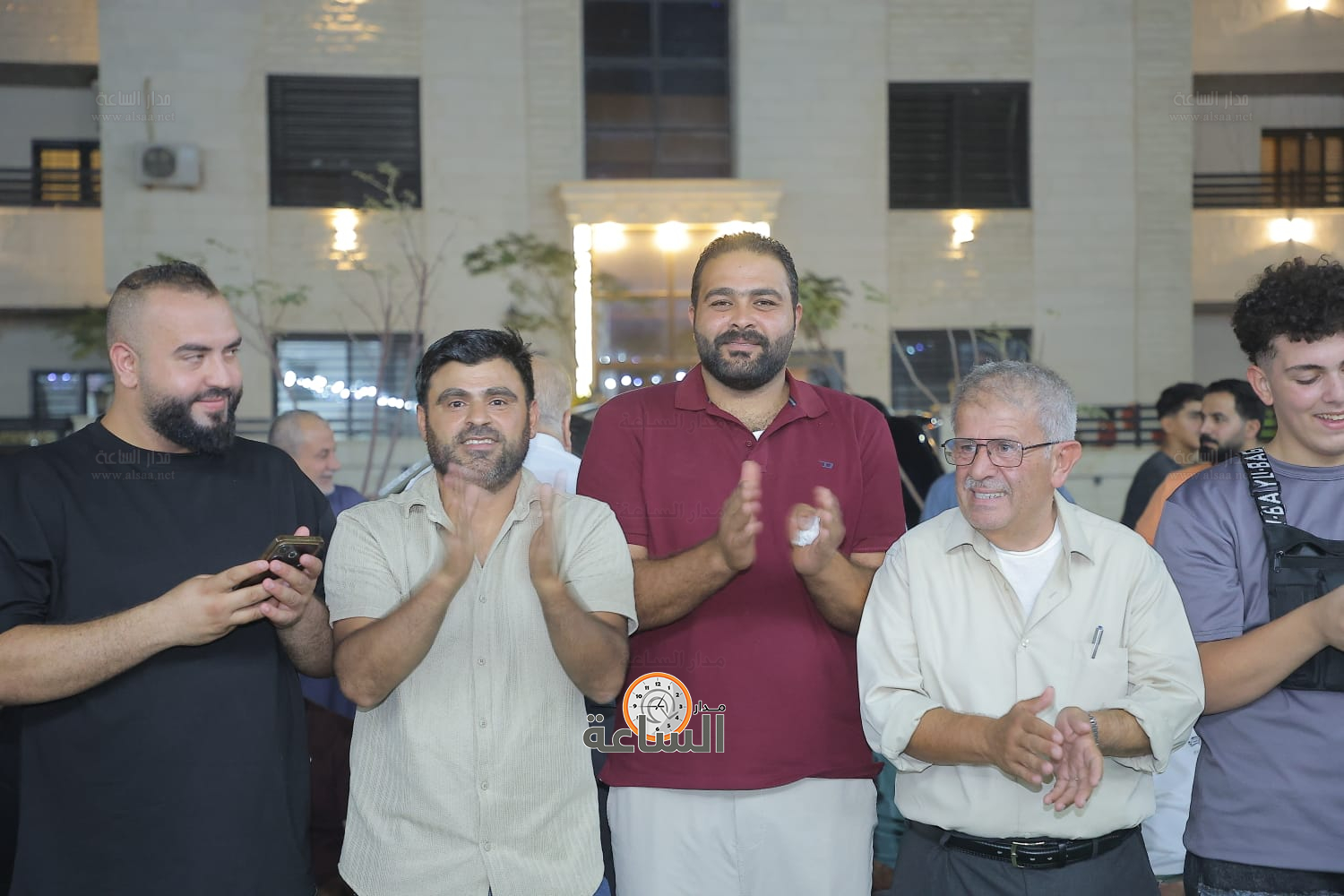 Madar Al-Saa Images 0.08307434030077432