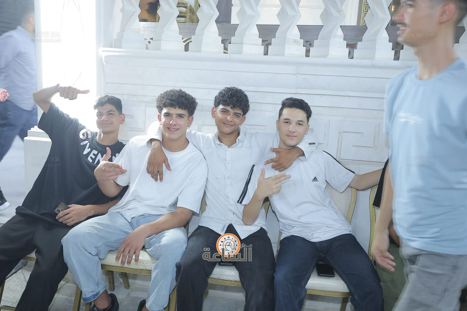 Madar Al-Saa Images 0.7392031548386143