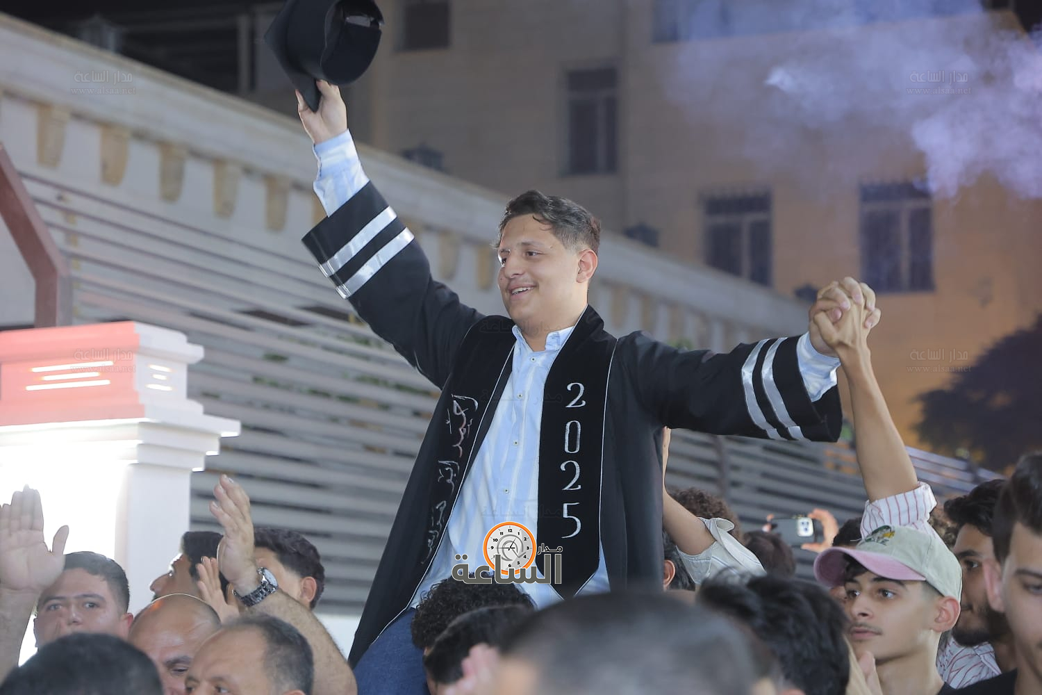 Madar Al-Saa Images 0.6584806918052004