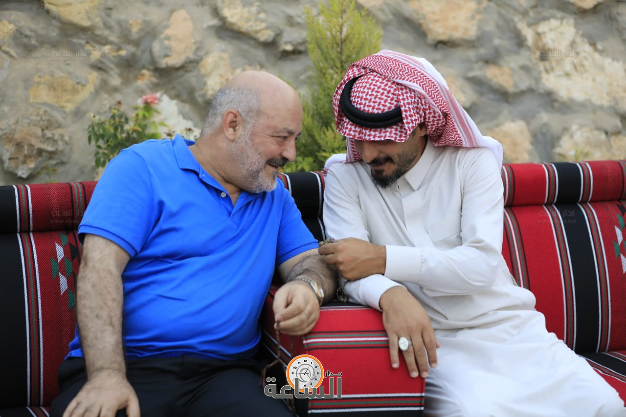 Madar Al-Saa Images 0.46141816023798155