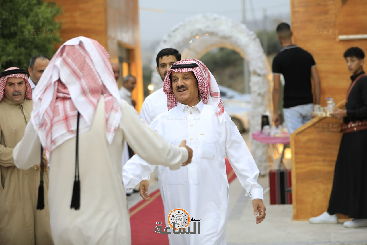 Madar Al-Saa Images 0.16070477465457367