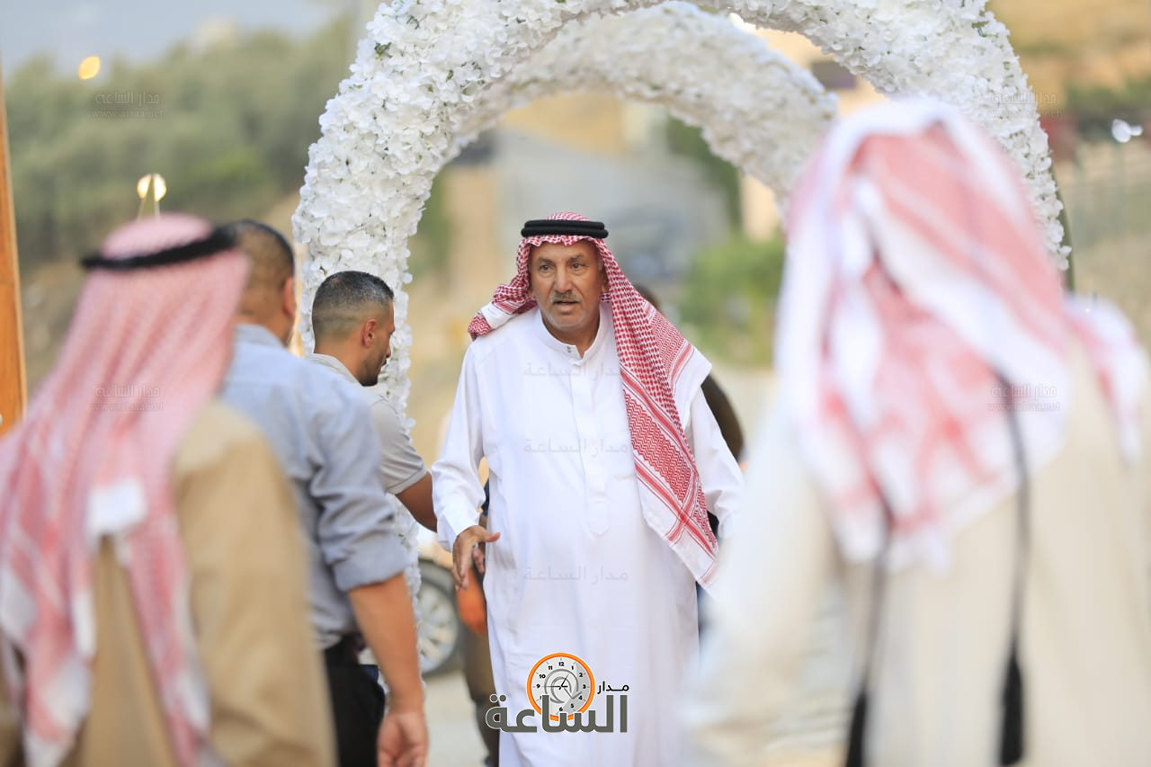 Madar Al-Saa Images 0.9574653706775628