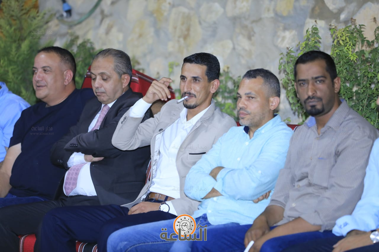 Madar Al-Saa Images 0.0971933869258329