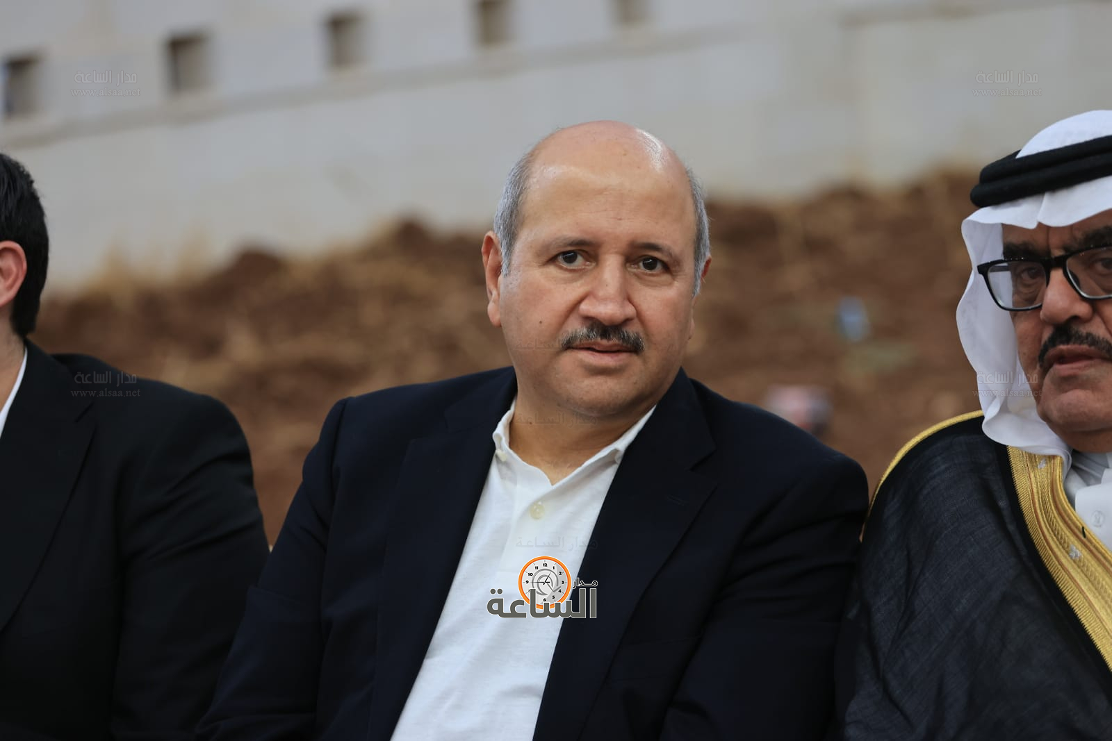 Madar Al-Saa Images 0.05760528314165836