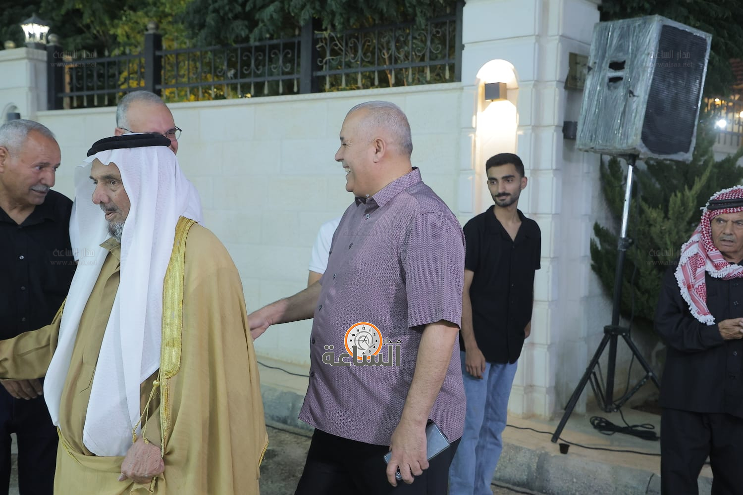 Madar Al-Saa Images 0.2290088679660538