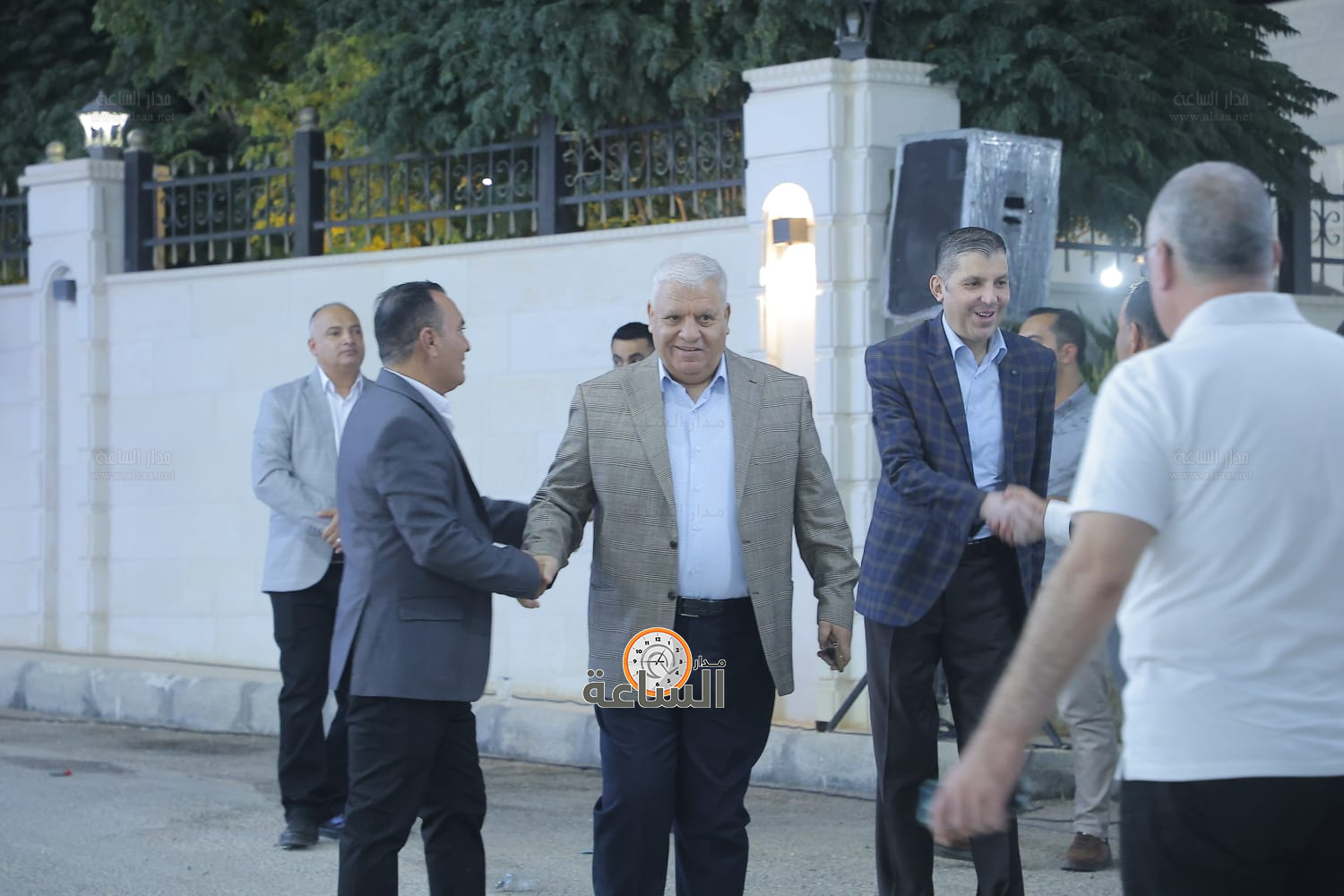 Madar Al-Saa Images 0.9133656589292007