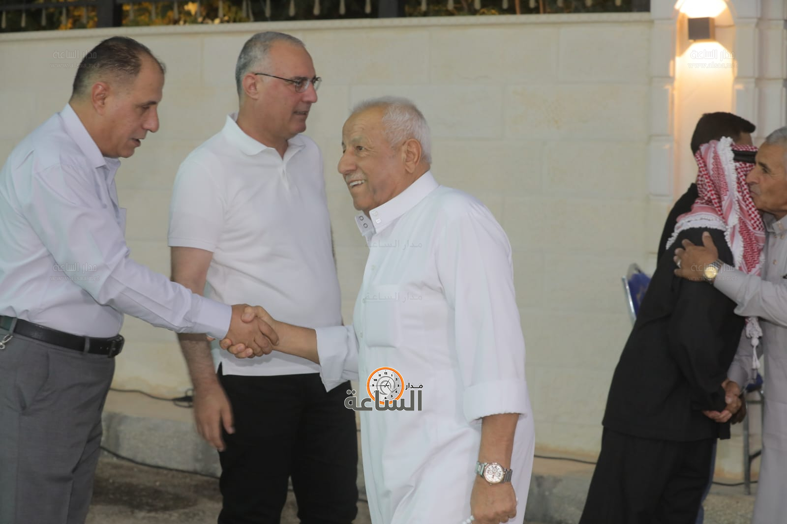 Madar Al-Saa Images 0.19638170777811959