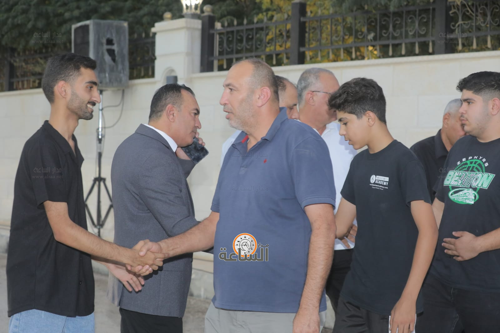 Madar Al-Saa Images 0.7526933672523218