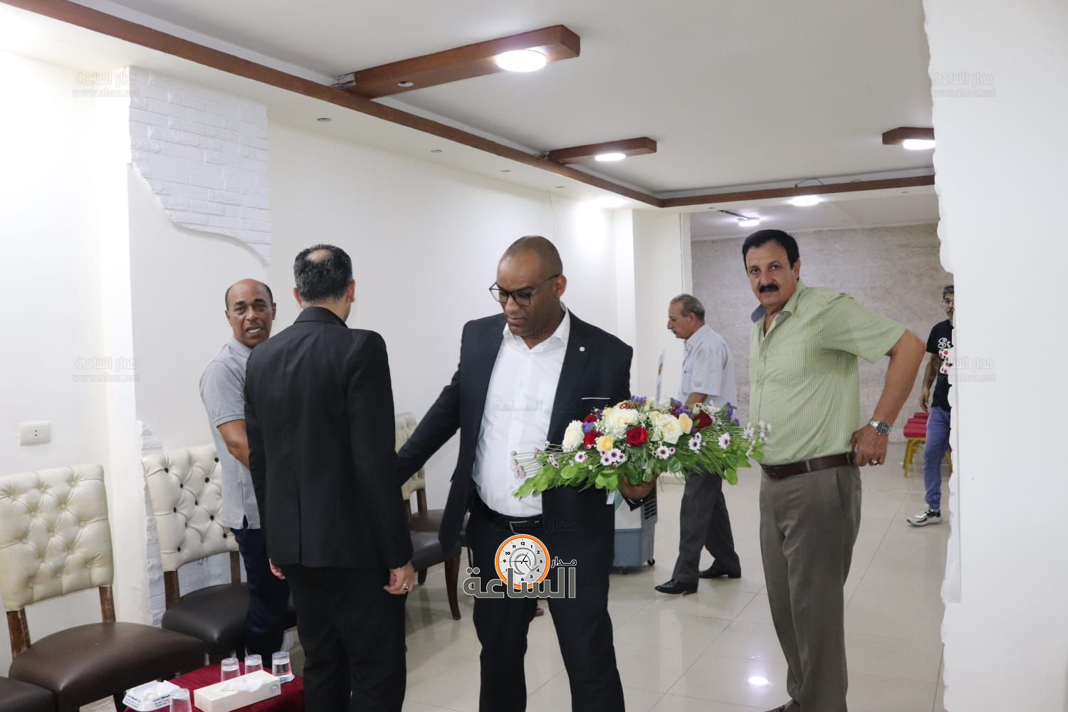 Madar Al-Saa Images 0.24388405259185275