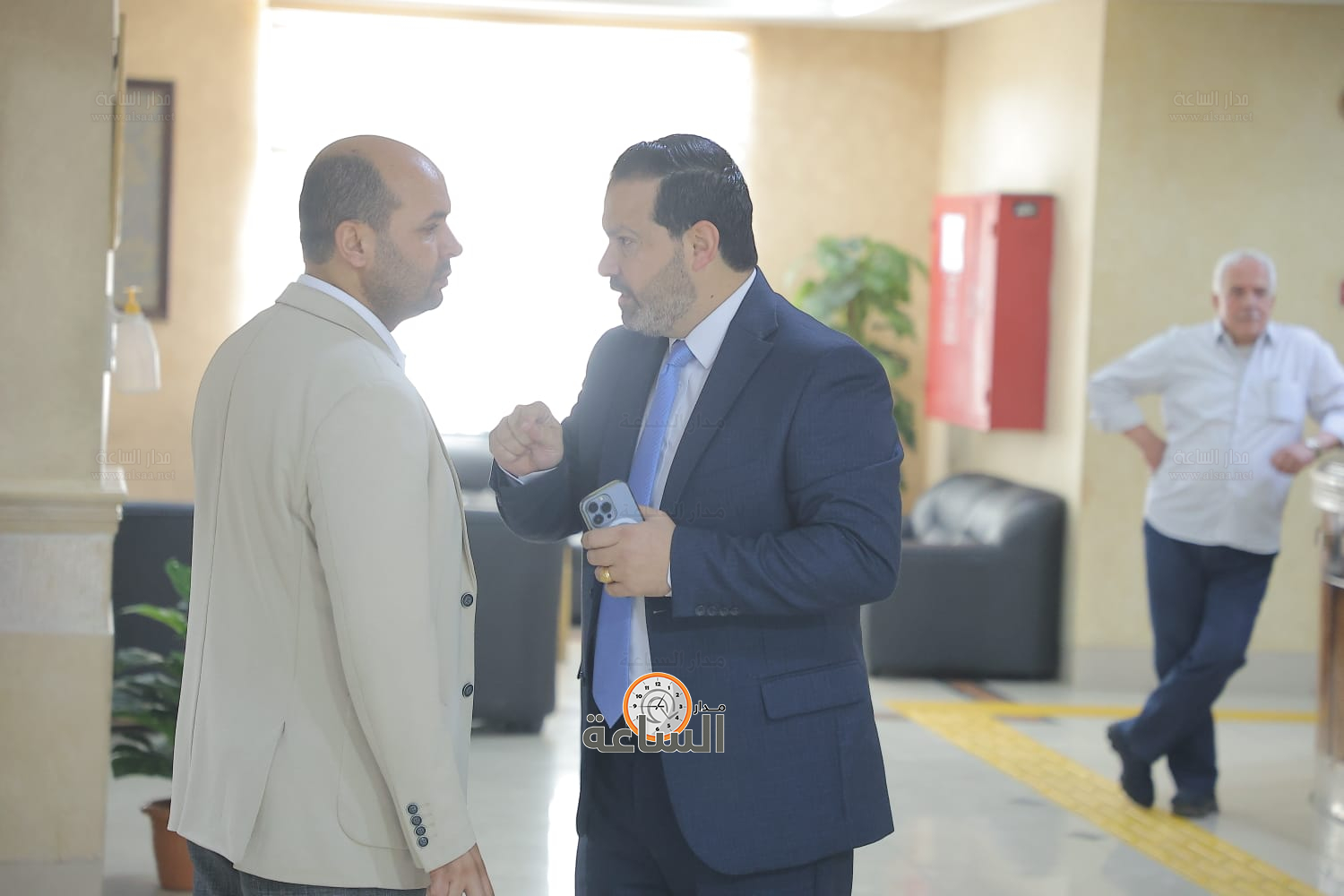 Madar Al-Saa Images 0.7503820094601318