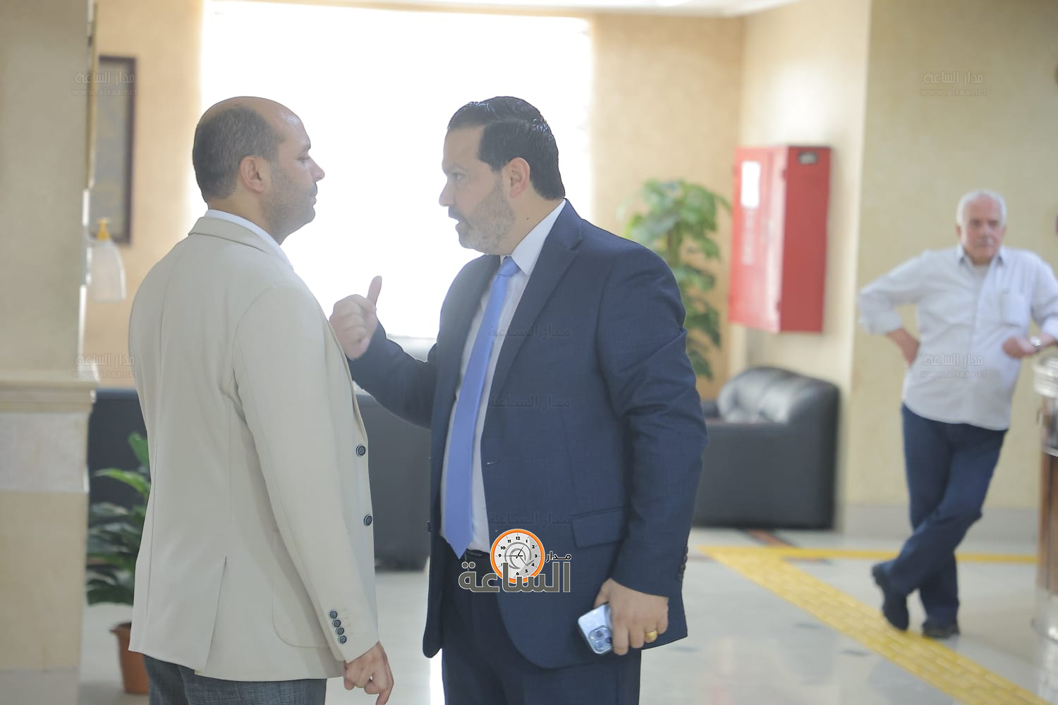 Madar Al-Saa Images 0.9449313611860636