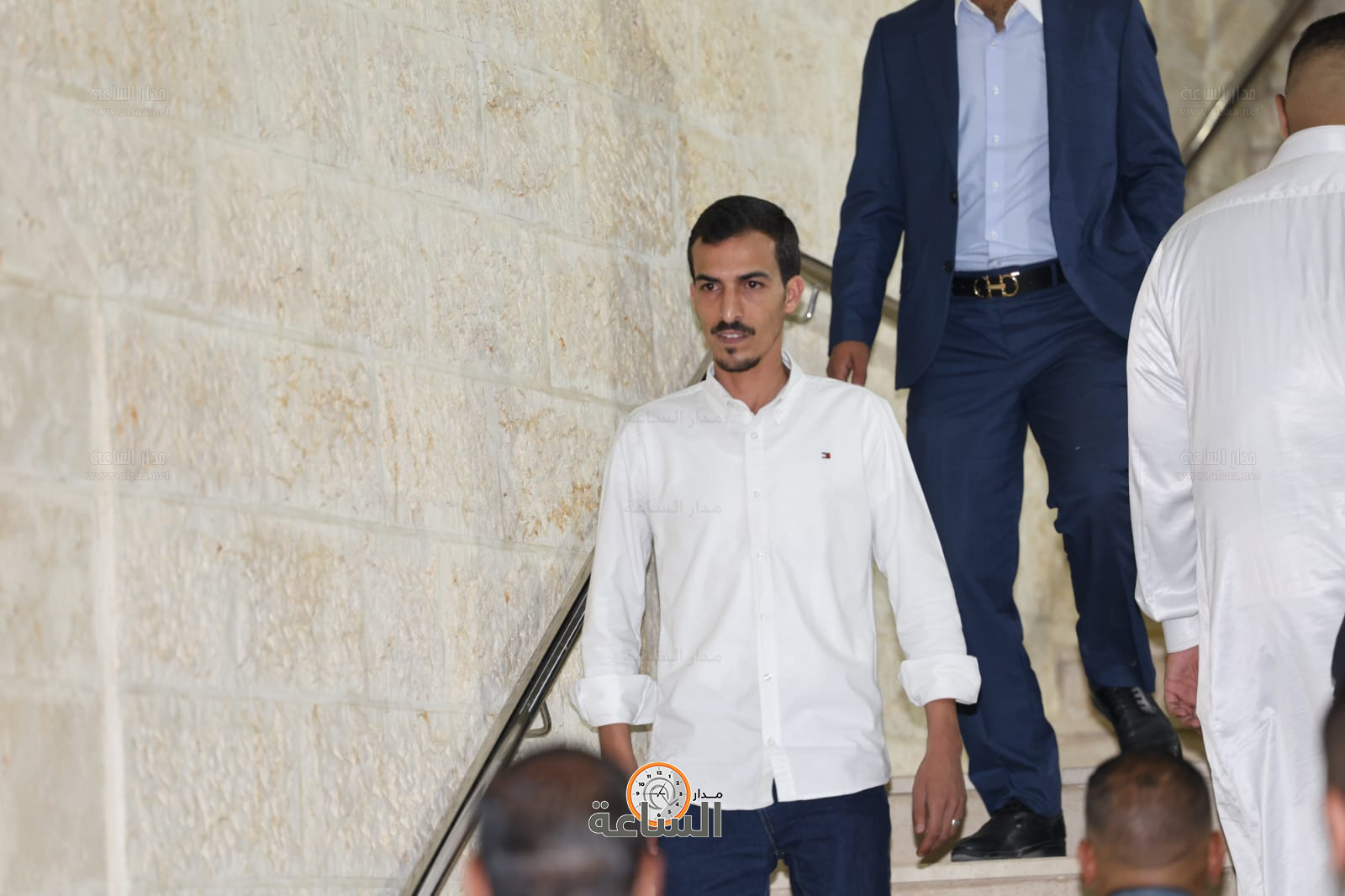 Madar Al-Saa Images 0.48293445177888117