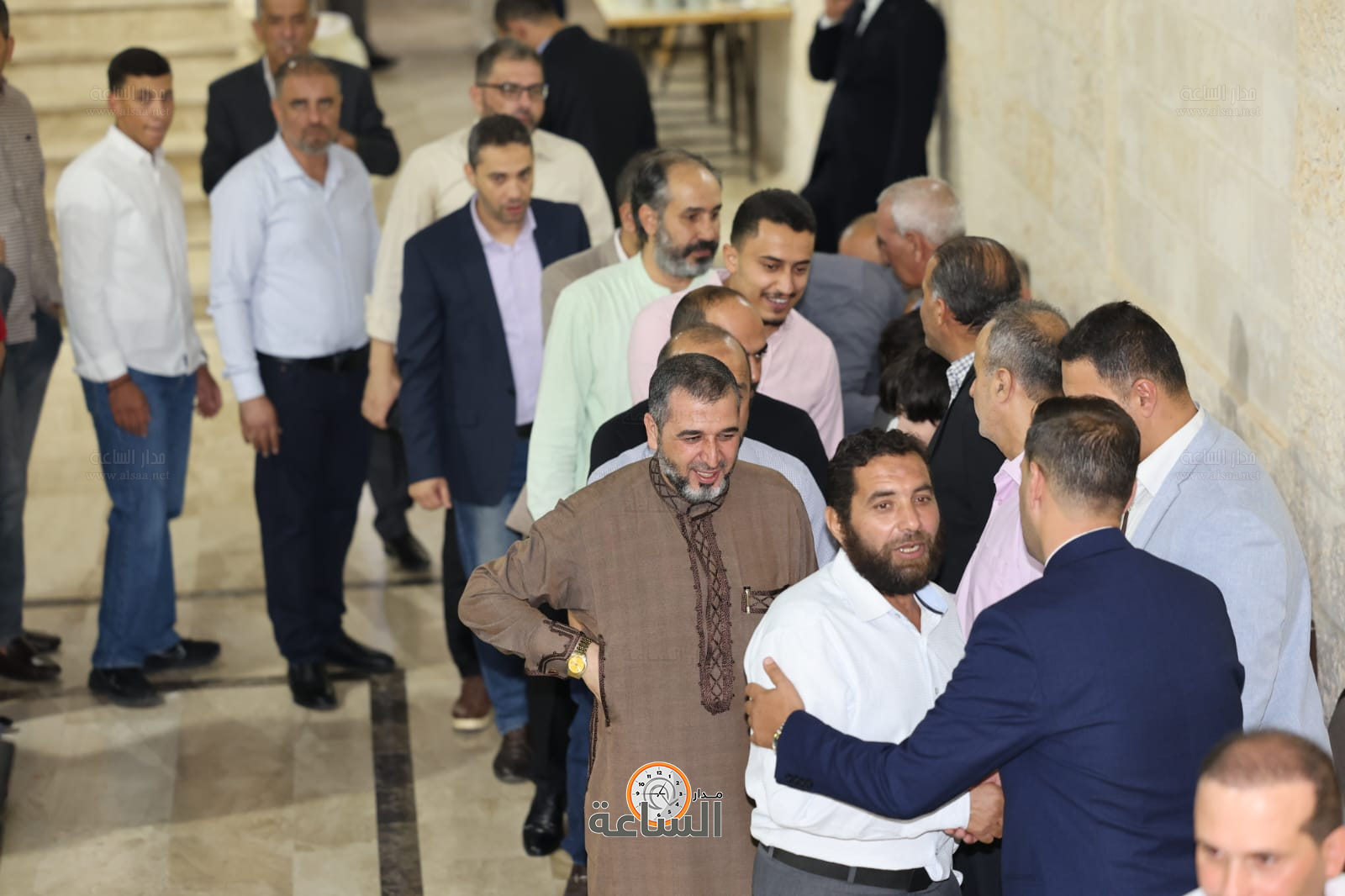 Madar Al-Saa Images 0.00574193570186643