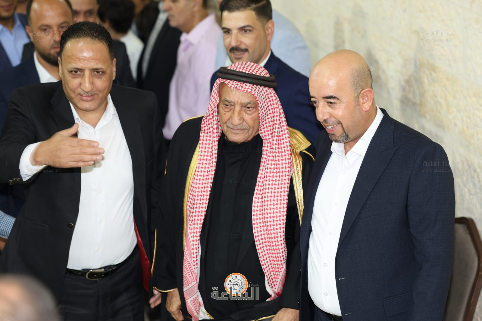 Madar Al-Saa Images 0.9202782438308471