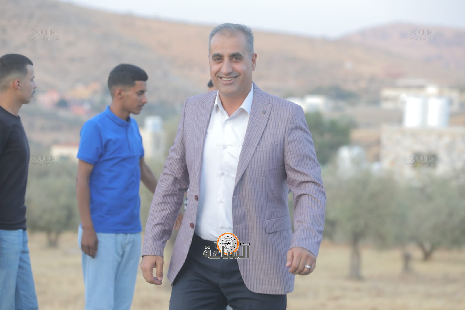 Madar Al-Saa Images 0.8862435125154264