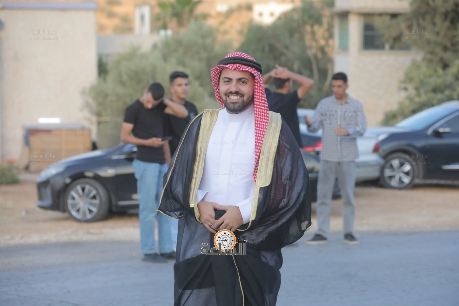 Madar Al-Saa Images 0.8227968386229876