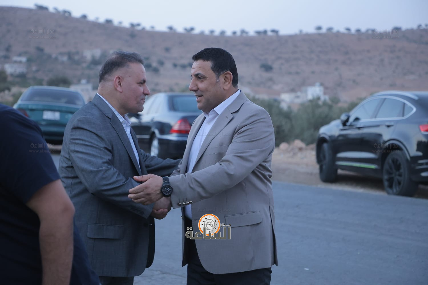 Madar Al-Saa Images 0.8919616798728023