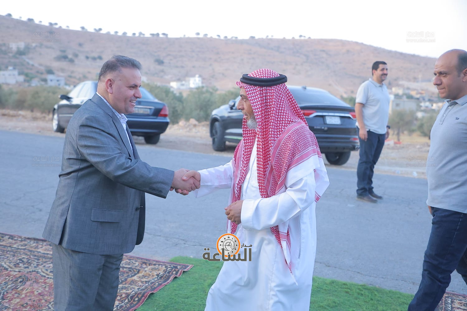 Madar Al-Saa Images 0.9843346761971343