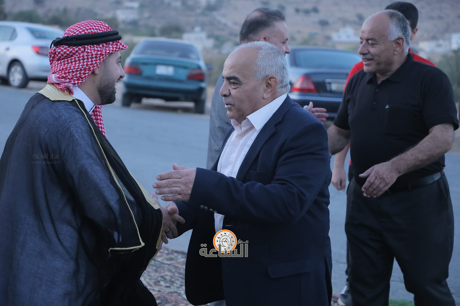 Madar Al-Saa Images 0.38053086321409857